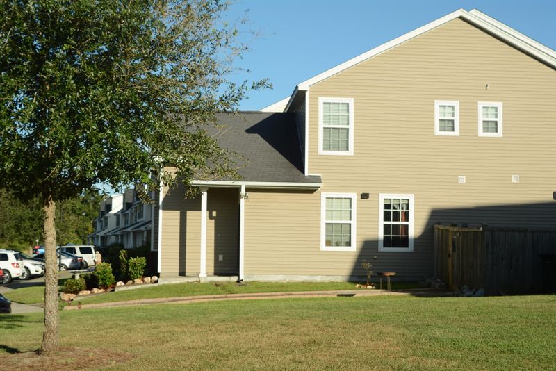 334 Flyway Rd, Goose Creek, SC 29445