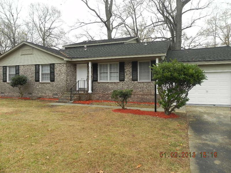3421 Plaza Ln, North Charleston, SC 29418