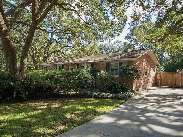 828 Joey Cir, Charleston, SC 29412