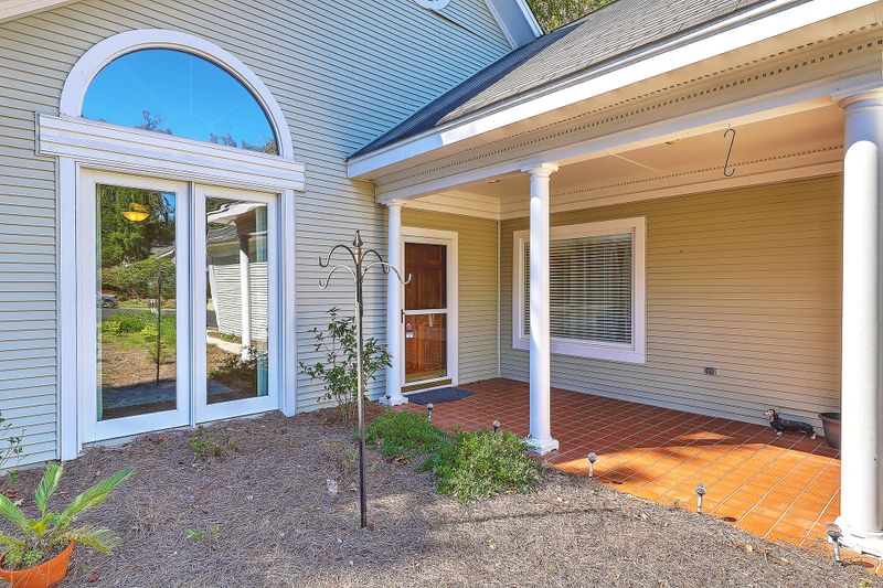 9121 Lafayette Ct, North Charleston, SC 29406