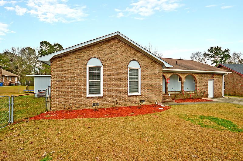 222 Lodgepole Rd, Ladson, SC 29456