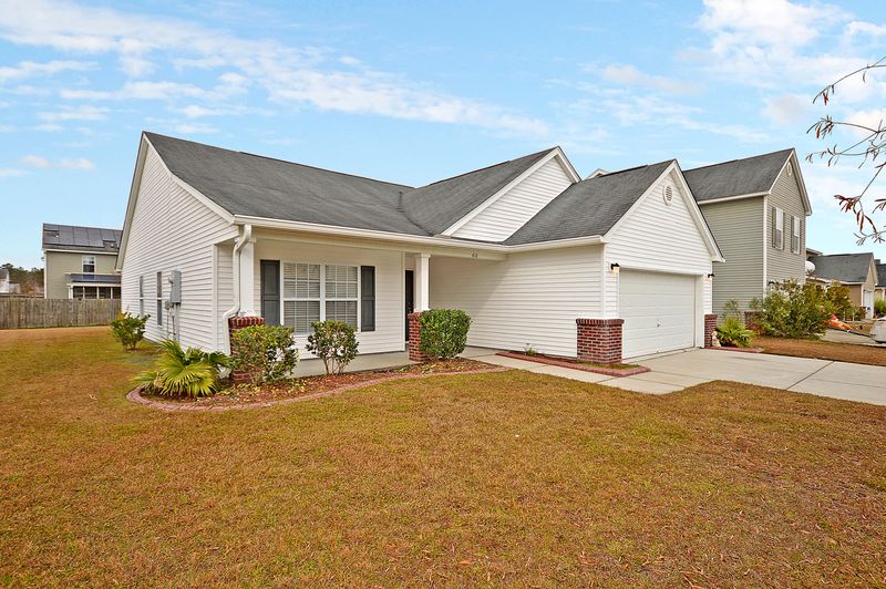 416 Dovetail Cir, Summerville, SC 29483
