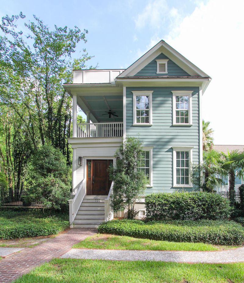 725 Hibbens Grant Blvd, Mount Pleasant, SC 29464