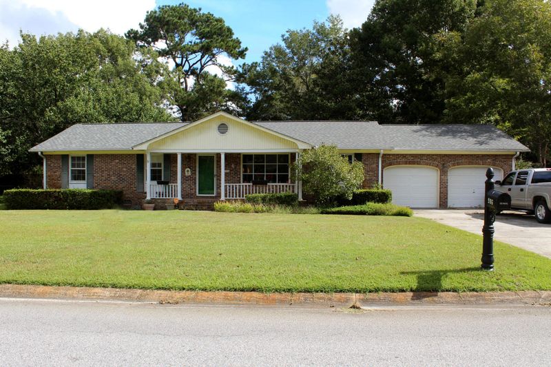 986 Cottingham Dr, Mount Pleasant, SC 29464