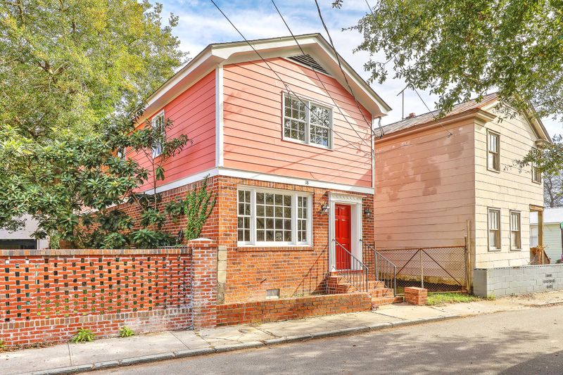 18 Maranda Holmes St, Charleston, SC 29403