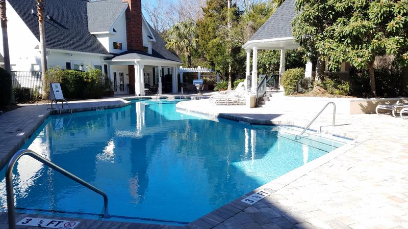 45 Sycamore Ave #822, Charleston, SC 29407