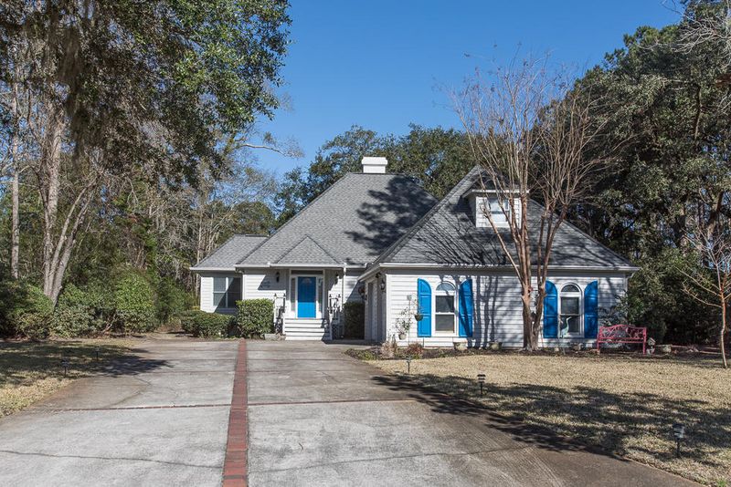 4850 Marshwood Dr, Hollywood, SC 29449
