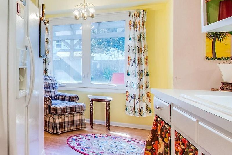 1346 Bob White Dr, Charleston, SC 29412