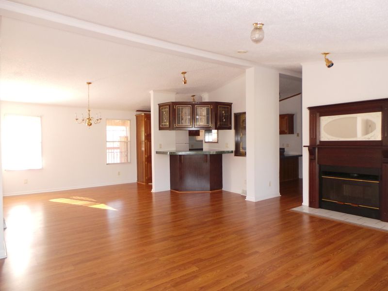 584 Mccrystal Cir, Moncks Corner, SC 29461