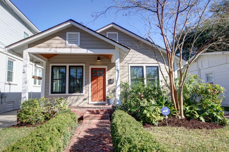 1010 Ashley Ave, Charleston, SC 29403