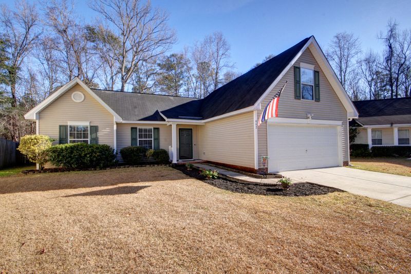 442 Ashburton Dr, Goose Creek, SC 29445
