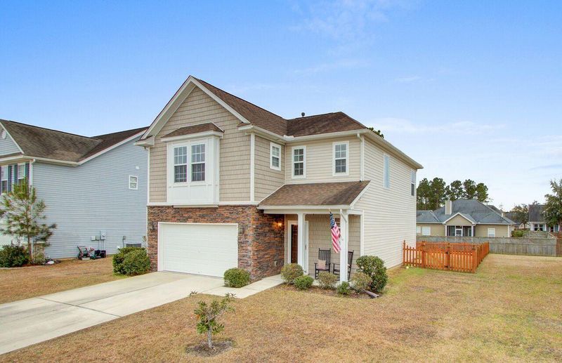 441 Glenmore Dr, Moncks Corner, SC 29461