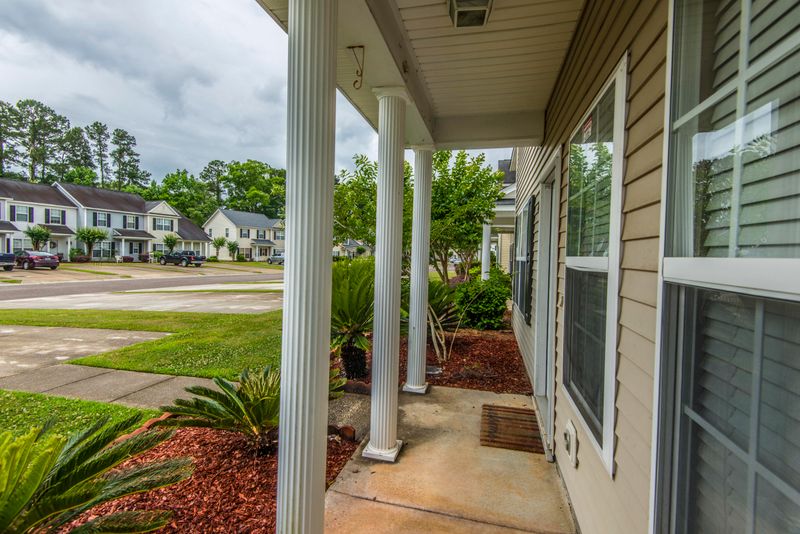 136 Black River Dr, Summerville, SC 29485