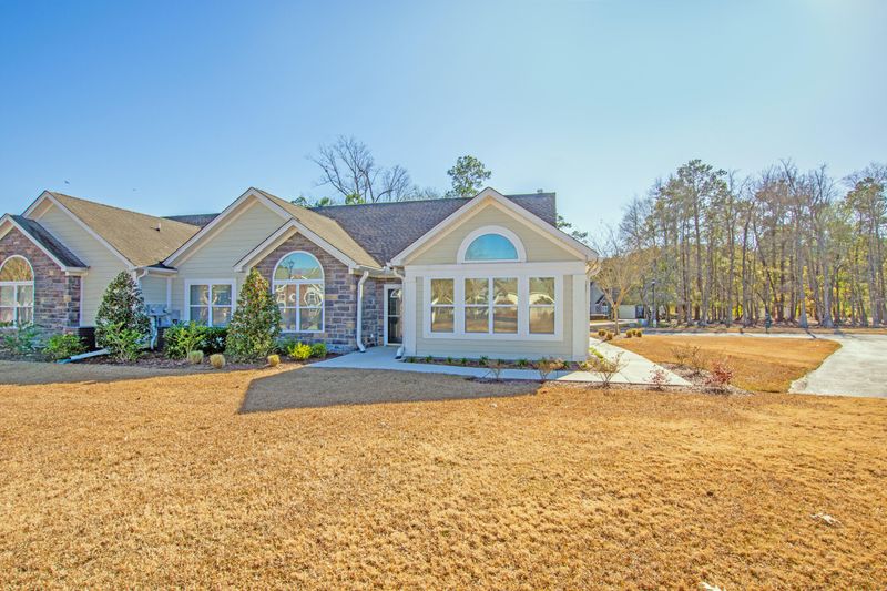 8800 Dorchester Rd #1801, North Charleston, SC 29420
