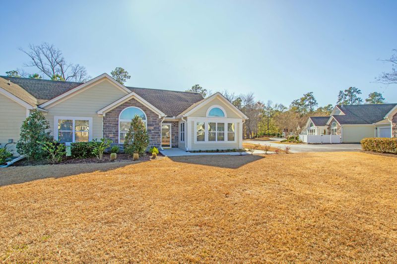 8800 Dorchester Rd #1801, North Charleston, SC 29420