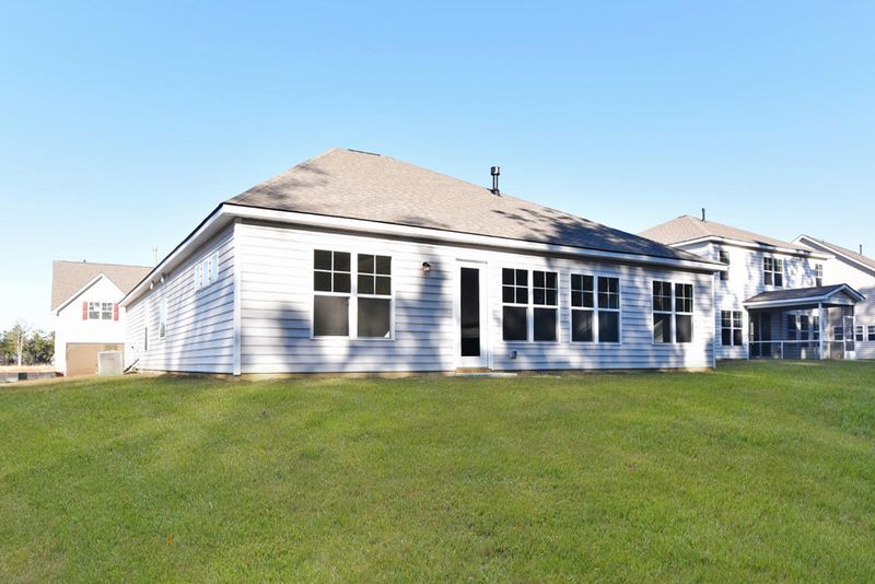 126 Whaler Rd, Summerville, SC 29485