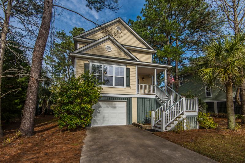 1987 N Creek Dr, Mount Pleasant, SC 29466