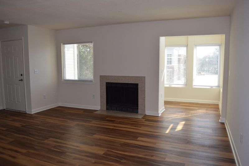 276 Alexandra Rd #15, Mount Pleasant, SC 29464