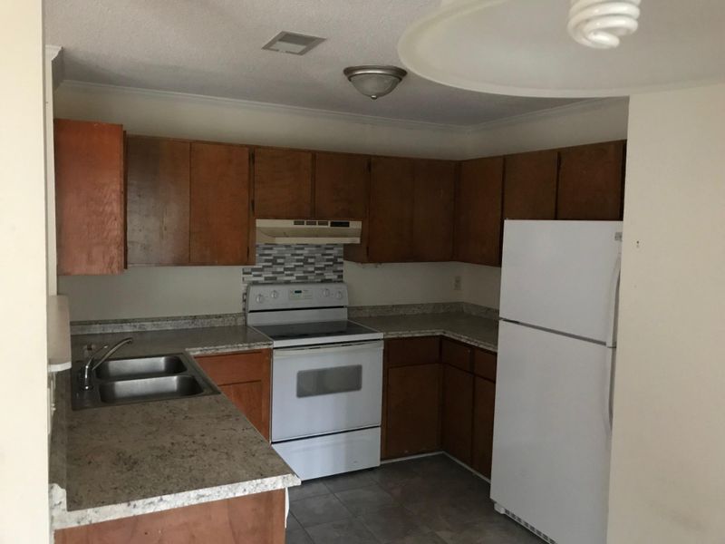 6241 Rolling Fork Rd #1104 D, North Charleston, SC 29406