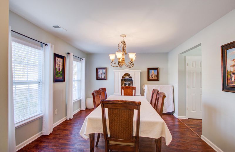 157 Decatur Dr, Summerville, SC 29486