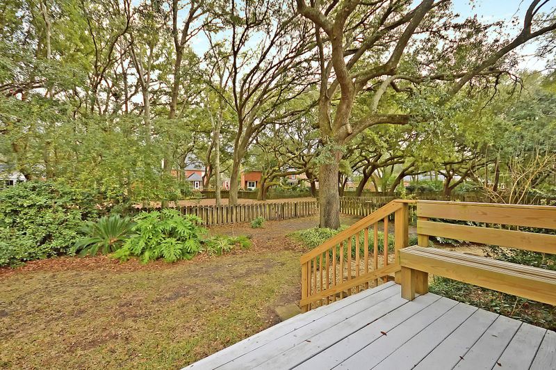 1430 Inland Creek Way, Mount Pleasant, SC 29464