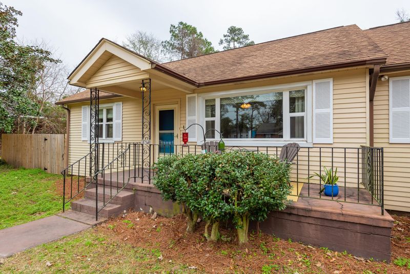 802 Castle Ave, Charleston, SC 29407