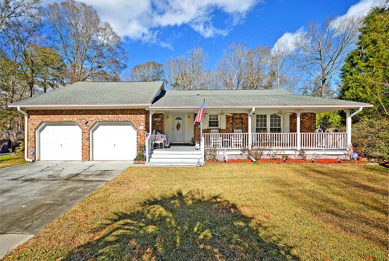 111 Mulberry Hill, Summerville, SC 29485