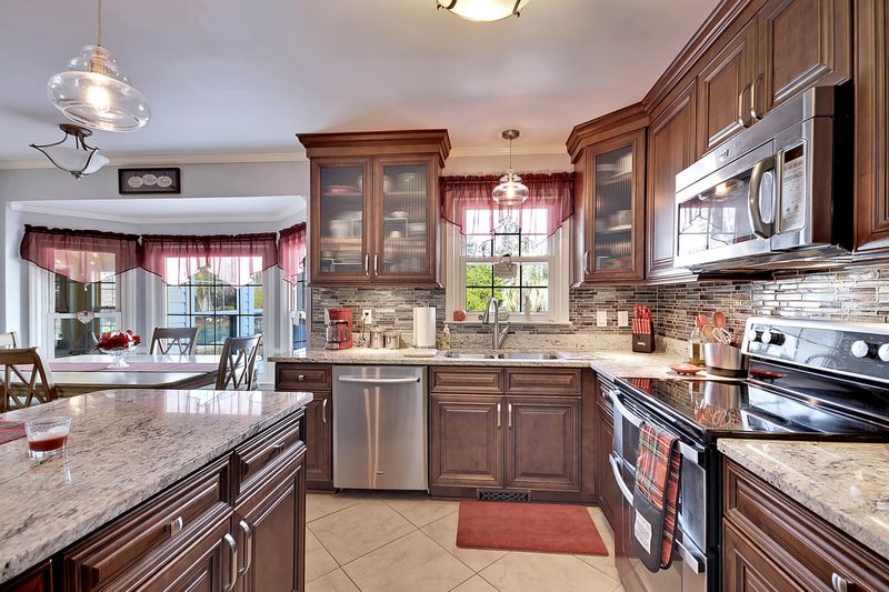 111 Mulberry Hill, Summerville, SC 29485