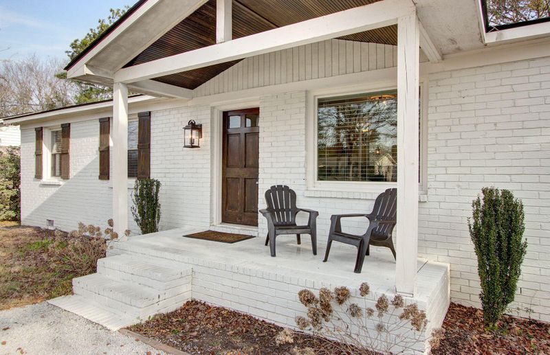 802 Hoss Rd, Charleston, SC 29414