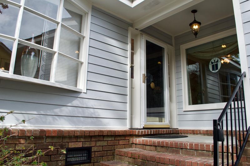 6 N Hampton Dr, Charleston, SC 29407