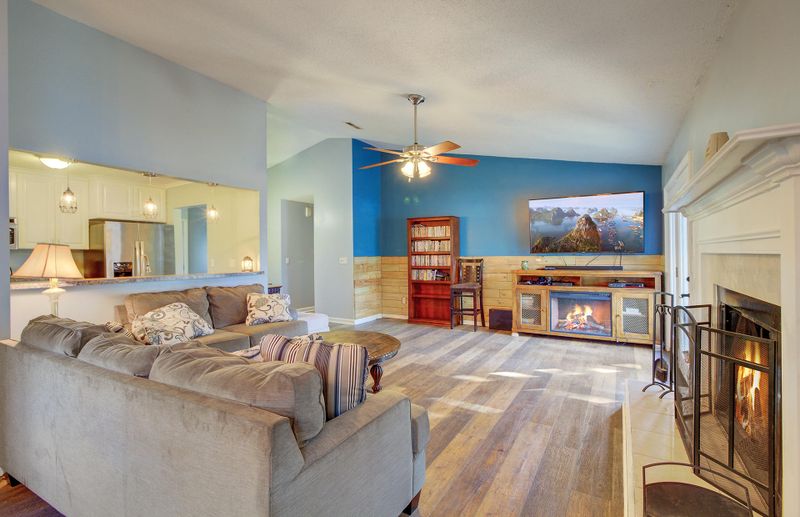 112 Ewell Ct, Summerville, SC 29486
