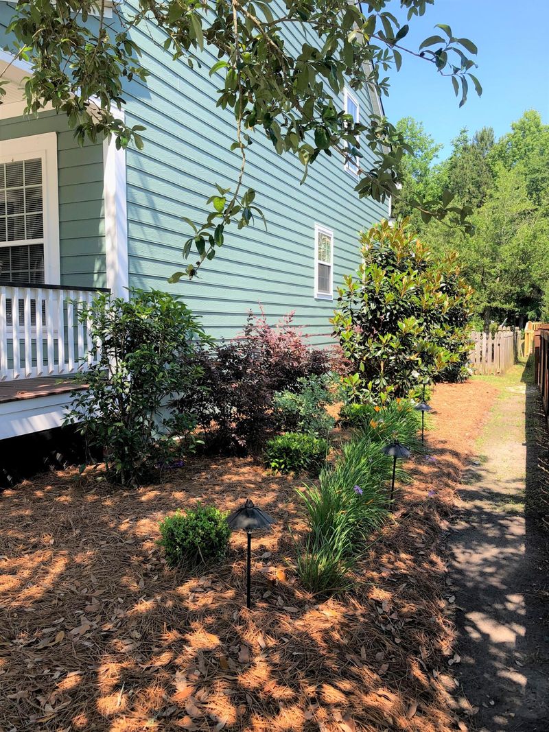 142 Ashley Bluffs Rd, Summerville, SC 29485