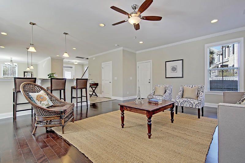 452 Sanders Farm Ln, Charleston, SC 29492