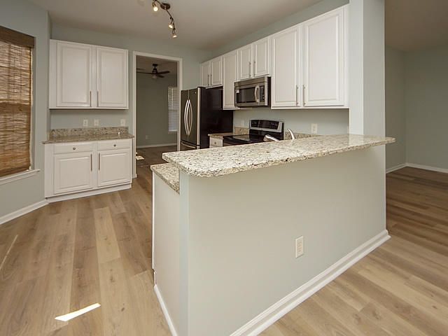 1932 Hubbell Dr, Mount Pleasant, SC 29466