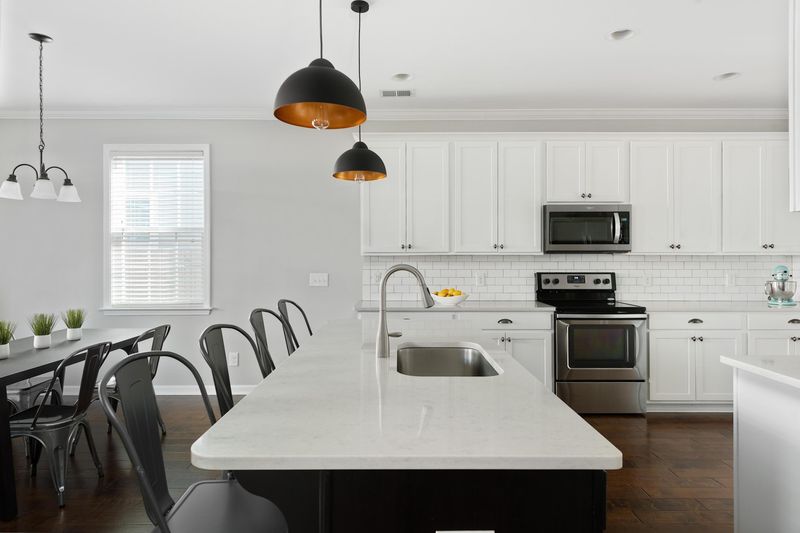 519 Nelliefield Trl, Wando, SC 29492