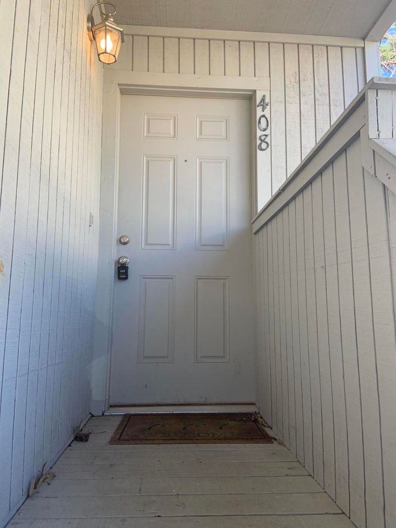 408 Greenmeadow Dr, Goose Creek, SC 29445