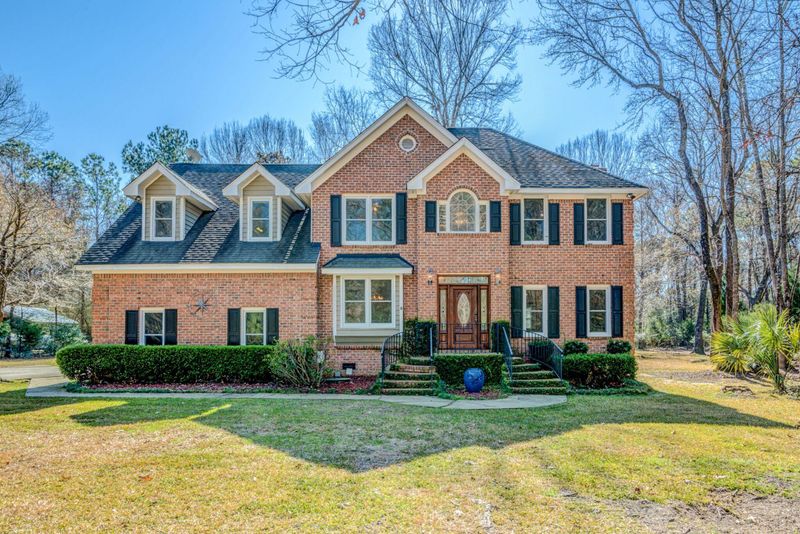 585 Flannery Pl, Mount Pleasant, SC 29466