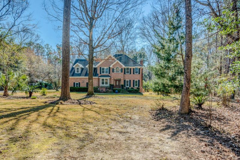 585 Flannery Pl, Mount Pleasant, SC 29466