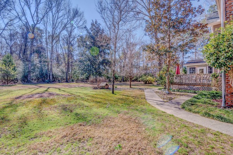 585 Flannery Pl, Mount Pleasant, SC 29466