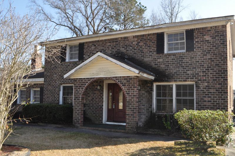 292 Liberty Hall Rd, Goose Creek, SC 29445