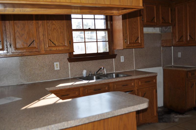 292 Liberty Hall Rd, Goose Creek, SC 29445
