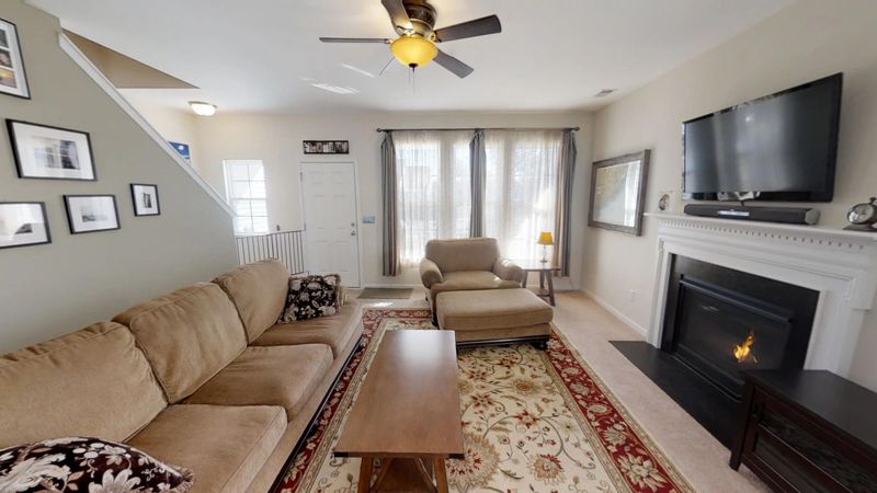2040 Chilhowee Dr, Johns Island, SC 29455