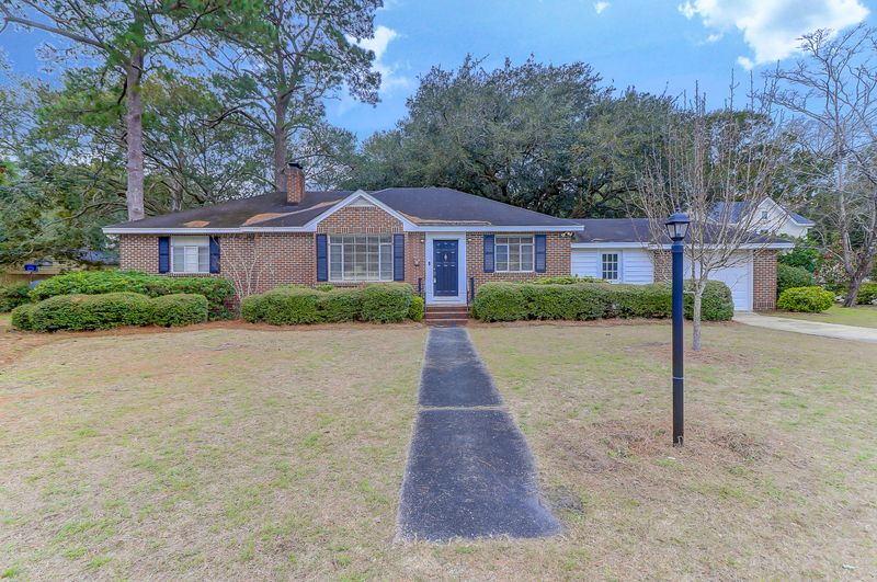 1032 Cliffwood Dr, Mount Pleasant, SC 29464
