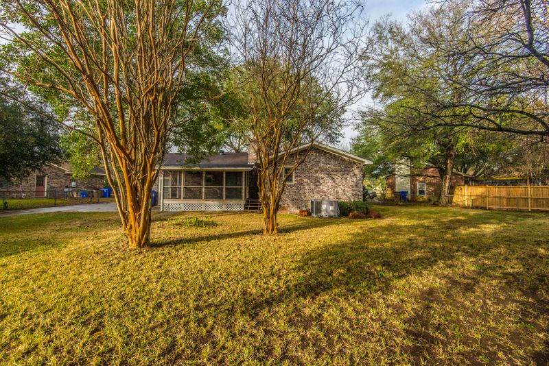 815 Trafalgar St, Charleston, SC 29412