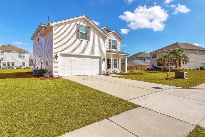 1522 Chastain Rd, Johns Island, SC 29455