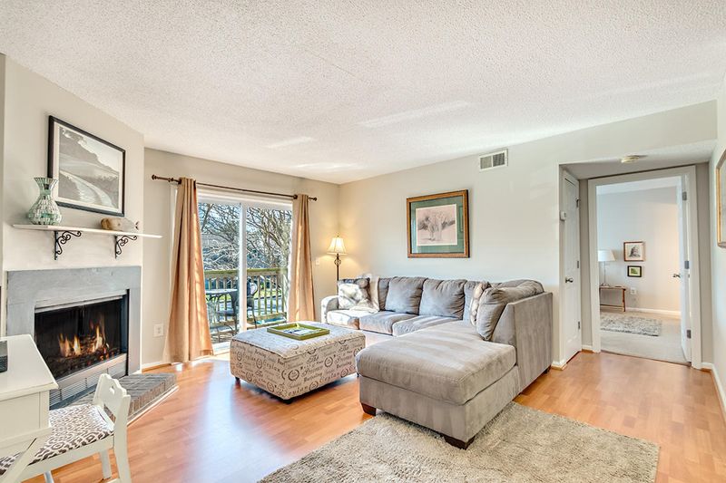 1402 Camp Rd #14f, Charleston, SC 29412