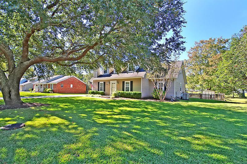 1653 Lauda Dr, Mount Pleasant, SC 29464