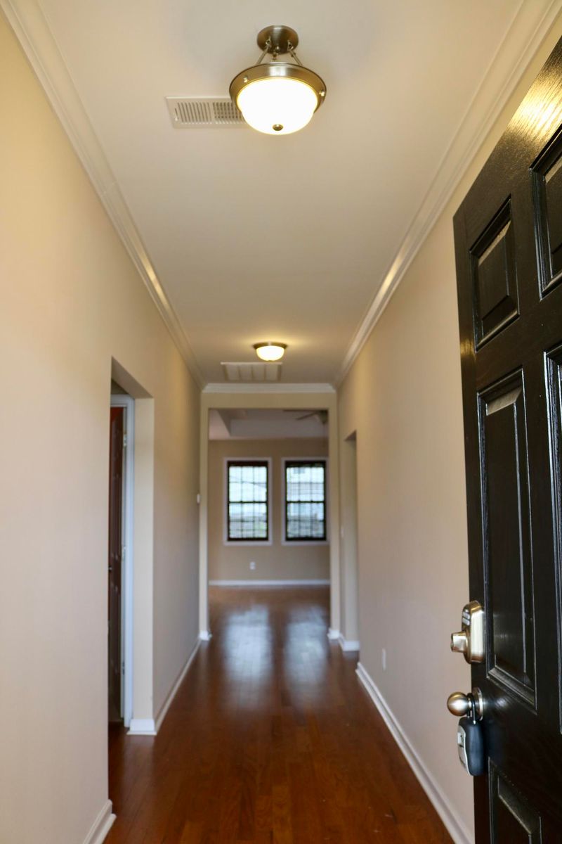 551 Crossland Dr, Moncks Corner, SC 29461