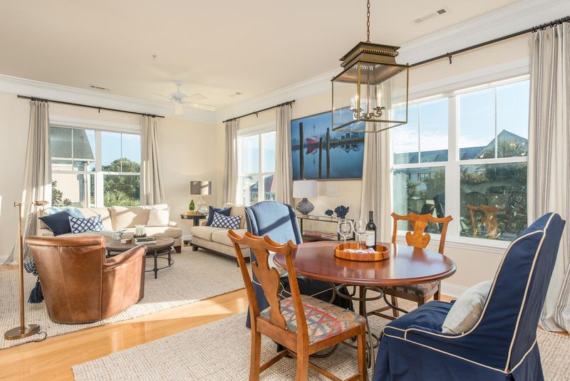200 River Landing Dr #301 A, Charleston, SC 29492