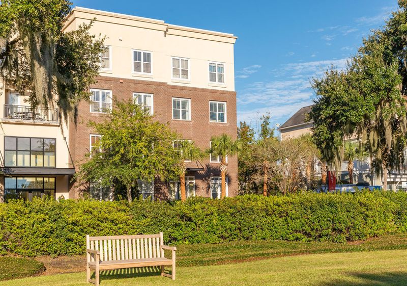 200 River Landing Dr #301 A, Charleston, SC 29492